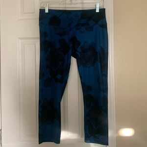 Lulu Lemon cropped leggings